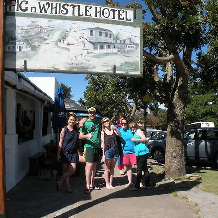 The Historic Pig And Whistle Inn Bathurst Exterior foto