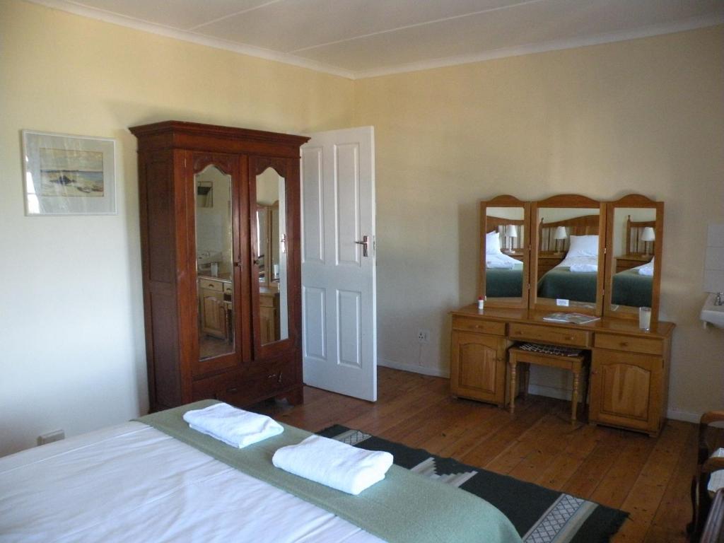 The Historic Pig And Whistle Inn Bathurst Habitación foto